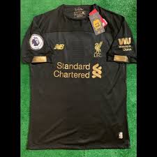 Liverpool's 2019/20 home goalkeeper kit is all phantom black in colour with gold accent design and has been developed in line with the outfield players' jerseys. Liverpool Fc Goalkeeper Kit 1920
