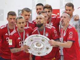 Germany football soccer bayern mannschaft bayern munich bayern münchen germany football superhero. Barcelona Complete Signing Of Arturo Vidal From Bayern On 3 Year Deal 90min