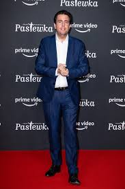Der komiker will weder vater noch der deutsche walter white sein. Bastian Pastewka Beerdigt Zweites Ich Das Ende Der Comedy Serie Pastewka Kolner Stadt Anzeiger