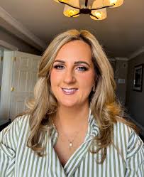 🌸 Pretty in Pink 🌸 The perfect combo for a romantic, soft radiant glam  makeup to enhance ✨ #weddingguestmakeup #weddingguest #weddingglam  #makeupbysusanwallace #meathmakeupartist #meathweddings #mua #makeup  #softglam#pinktones