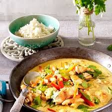 Hahnchen Kokos Curry Mit Blumenkohlreis Rezept Lecker Hahnchen Curry Rezept Kokos Curry Curry Rezepte