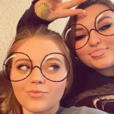 Kate Shriver (@katie_shriver)