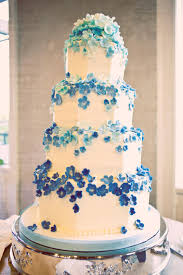 I like fat daddio or magic line to ensure evenly baked cakes with. Best Cake Ever French Vanilla Cake With Key Lime Filling White Chocolate Ganache Between Laye French Vanilla Cake Beautiful Cakes Wedding Cake Decorations