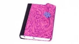 Pour toute les fans de violetta aimer cette page il y aura beaucoup de photo est de nouvelle sur martina stoessel. El Diario De Violetta Buscar Con Google Outdoor Blanket Beach Mat