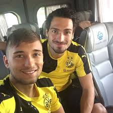 He has also previously pl. Mats Hummels Bruder Von Jh17 On Instagram Moleitner14 Mats Hummels Hummel Mr Perfect