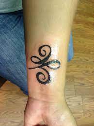 New Beginning Tattoo It S A Celtic Symbol For Rebirth I Want A New Beginning No Lies All Truth New Beginning Tattoo Small Tattoos New Beginning Tattoos