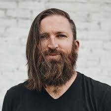 Elliott Chinn's Instagram, Twitter & Facebook