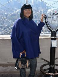 The 12 Best Celebrity Bag Moments Of 2015 Purseblog Celebrity Bags Celebrities Goyard Bag