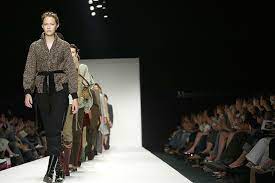 Things To Look In A Creative Director In Fashion - Ceoworld Magazine