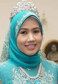 Things to do near bazar tengku anis. Tengku Amalin Buat Laporan Polis Berkaitan Fitnah Di Laman Facebook
