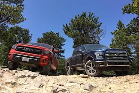 Cilindrada 6.200 cc 3956cc potencia 411 hp 236hp troque 587 nm 266ib. 2015 Ford F 150 Fx4 Vs Toyota Tundra Trd Pro Off Road Comparison Video The Fast Lane Truck