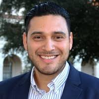 Things may not have worked out with ali fedotowsky, but it looks like former bachelorette winner roberto martinez has finally found. Roberto Martinez Entrepreneur In Residence Eir City Of Los Angeles Linkedin