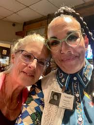 ❤️ Share this post and together we'll enjoy the joy of being happy &  grateful together! ❤️ #HappyGratefulLife www.HappyGratefulLife.site