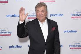 Where is leonard nimoy buried? William Shatner Warum Stritt Er Sich Mit Spock