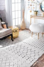 This moroccan trellis rug canada graphic has 18 dominated colors, which include presumption, chinaberry, snowflake, iris eyes, tin, sunny pavement, uniform grey, silver, black cat, thamar black, foundation white, worn wooden, black, latigo bay, sefid white, honeydew, dwarf fortress, ivory. Bosphorus Moroccan Trellis Gray Rug Rugs Usa Area Rugs Contemporary Rugs