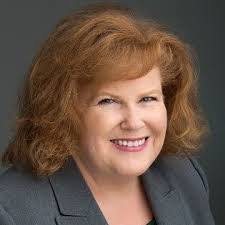 Bernadette Peck's Instagram, Twitter & Facebook