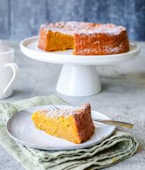 Starbucks carrot cake picture of starbucks prague tripadvisor. Carrot Cake Wie Bei Starbucks Das Rezept Simply Yummy