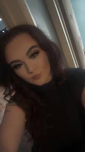 Young Irish lad small van with Irish plates going round power washing got 