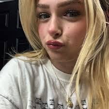 Shauna Purcell's Instagram, Twitter & Facebook