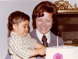 Happy Mother's Day to all the moms in my life ...I love you!!♥️♥️♥️  @kellyripa @aconsuelos ♥️♥️♥️ps..I really liked cake
