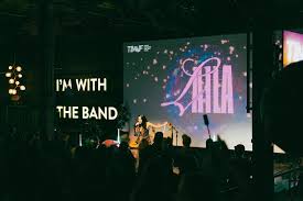 Mac Downey (@MacDowney)