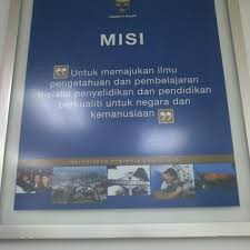 My favorite part of my job is….doing something different everyday. Photos At Dean S Office Faculty Of Medicine Um Medical School