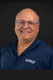 Robert Ringuette's Instagram, Twitter & Facebook