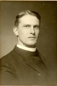 Rev. Henry Streeter, rector of St. John of the Cross, Bristol, wife wife  Anna and their sons Charles, Edward, Gilbert, and Harry