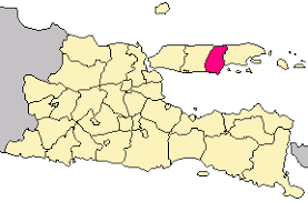 Shirajuddin di pondok pesantren miftahul ulum bettet pamekasan, dari panyepen beliau mengendarai sepeda pancal 3 kali setiap minggu menempuh jarak 15 km dengan keadaan jalan magadam saja. Kabupaten Pamekasan Wikipedia Bahasa Indonesia Ensiklopedia Bebas