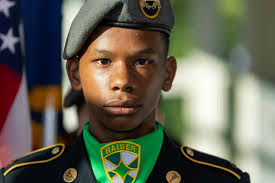 Raider Battalion closes out busy year with a dining-out ceremony