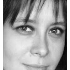 Integro el laboratorio de redes sociales de @fcomuc: Milly Andrea Quintanilla Arriagada Disenadora Grafica Editorial Borlando Xing