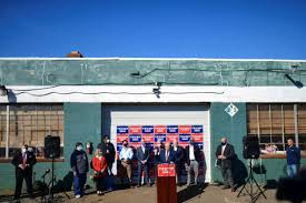 Giuliani respects the law, and he can demonstrate that his conduct as a lawyer and a citizen was absolutely legal and ethical. Morten Overbye On Twitter He Promised To Run The Country Like He Ran His Business It Ended With Rudy Giuliani Outside Four Season Total Landscaping Next To A Dildo Shop After A