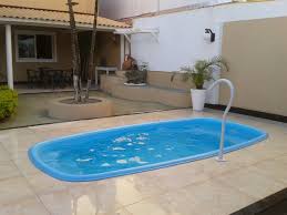 Quintal Com Piscina De Fibra Pesquisa Google Piscina No Quintal Piscina De Fibra Area De Lazer Com Churrasqueira