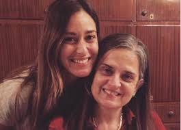 Mp4,mp3,اغنيه امينه ده عيونو مني. Ø£Ù…ÙŠÙ†Ø© Ø®Ù„ÙŠÙ„ ØªØªØ­Ø¯ Ø« Ø¹Ù† ØªÙØ§ØµÙŠÙ„ Ù…Ø±Ø¶ ÙˆØ§Ù„Ø¯ØªÙ‡Ø§ Ù†ÙˆØ§Ø¹Ù…