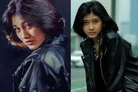 Nama nike ardilla sangat kental dengan rambut pendek belah tengah. C1njueyqjvb7wm