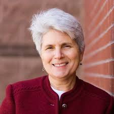 Cynthia Braddock's Instagram, Twitter & Facebook