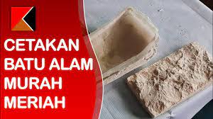 Batu alam susun sirih,batu alam yang berukuran lebarnya di bawah 5cm dengan tektur permukaan rata mesin dan rata alam,harga batu alam bervariasi tergantung dari besar ukuran batu alam susun sirihnya. Hemat Begini Membut Cetakan Batu Alam Susun Sirih Bali Youtube