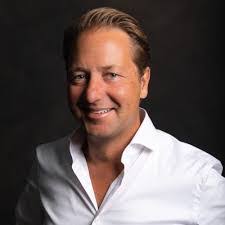 Mark Westerhoff's Instagram, Twitter & Facebook