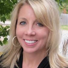 Scarlett Stone (@soldonscarlett)