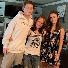 Faith moormeier (older sister) other i̇nformations; Payton Moormeier Bio Age Net Worth Height Single Nationality Body Measurement Career
