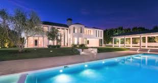 But the pièce de résistance of the tour is the kitchen, which can only be described as titanic. Kim And Kanye S Former Bel Air Mansion Sells At A Multimillion Dollar Loss Los Angeles Times