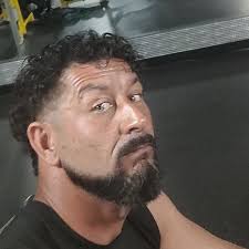 Young men dating older women reasons