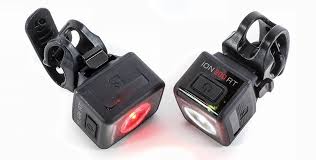 New Product Discovery Bontrager Ion 200 Rt And Flare Rt Bike Light Set Mountain Bike Action Magazine