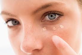 Machen sie an dem besonderen tag keine großen experimente. Braut Make Up Selber Machen So Geht S