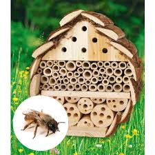 Insekten Hotel Zapfenhaus 25x22x13 Cm 1 Stuck Gunstig Online Kaufen Mein Schoner Garten Insektenhotel Insekten Bug Hotel