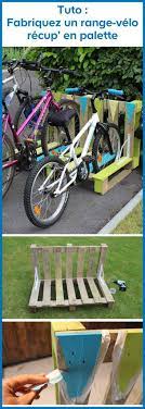Les 21 meilleures images du tableau abris vélos sur pinterest. Diy Fabriquer Un Range Velo Recup En Palette Range Velo Support Velo Palette