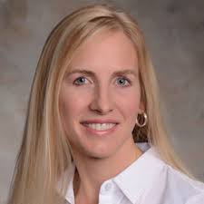 Getting Started As A Real Estate Agent: 102 Tips From Top Realtors