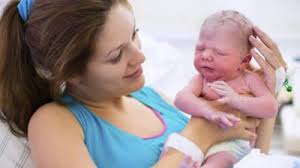 Er ist ein vorbote auf die bevorstehende entbindung. 8 Anzeichen Dass Die Geburt Beginnt Seite 2 Babywelten Ch