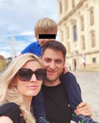 Nebyli jsme spolu šťastní, nic víc, nic míň, svěřila se expres.cz. Fotografie C 3 U Clanku Nejkrasnejsi Vanocni Darek Nikol Stibrova Je Tehotna Stars24 Cz