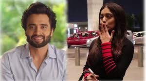 He is the son of producer vashu bhagnani. Relationship Rumours Is Bhumi Pednekar Seeing Jackky Bhagnani Hindi Movie News Bollywood Times Of India